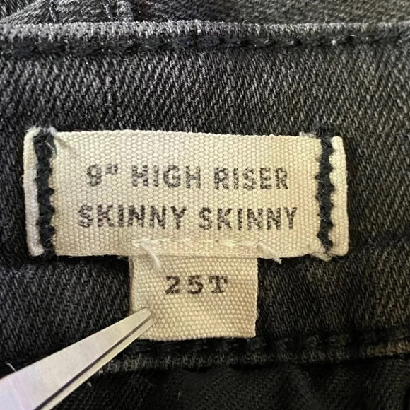 Madewell 9" High Riser Skinny Skinny Black Jeans  Size 25T - Picture 8 of 9